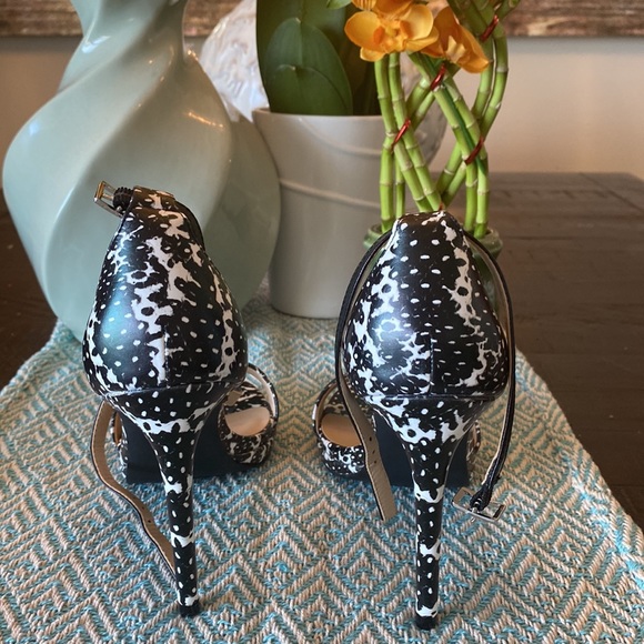 Steve Madden Heels Size US 10 - Picture 5 of 7